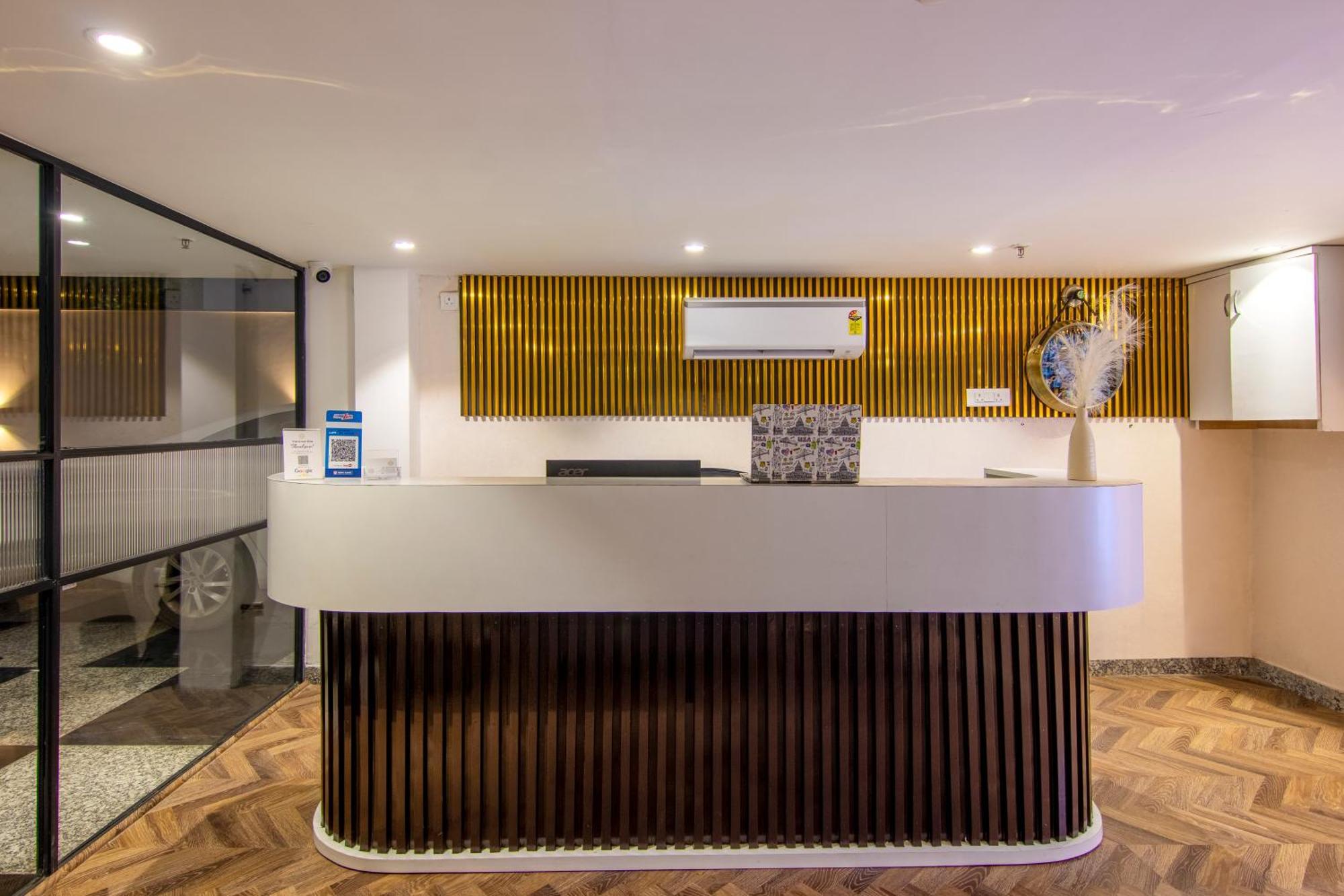 Hotel The Orion Elite - Park New Delhi